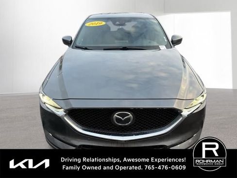 Used 2019 MAZDA CX-5 Signature image 2