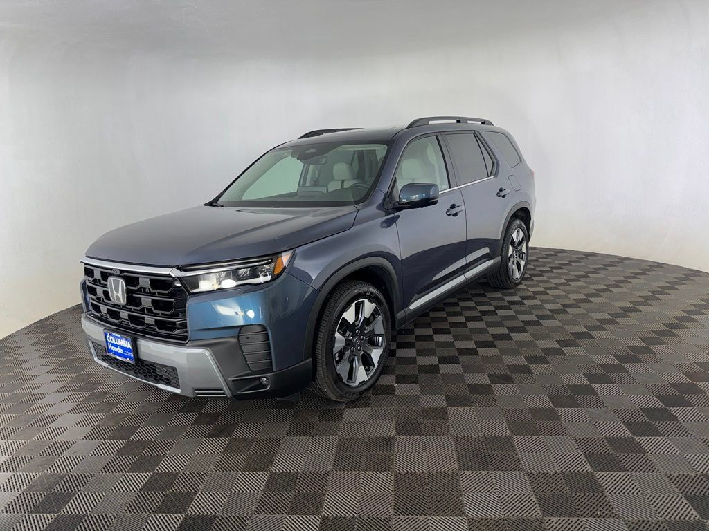 Used 2026 Honda Pilot Touring image 3