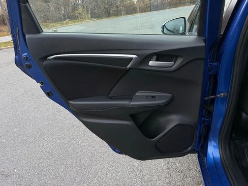 Used 2015 Honda Fit LX image 17