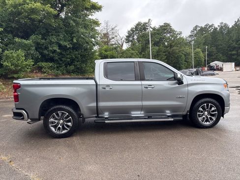 Used 2024 Chevrolet Silverado 1500 LT w/ Texas Edition Plus RWD image 9