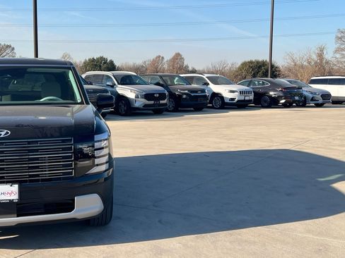 New 2026 Hyundai Palisade SE image 3