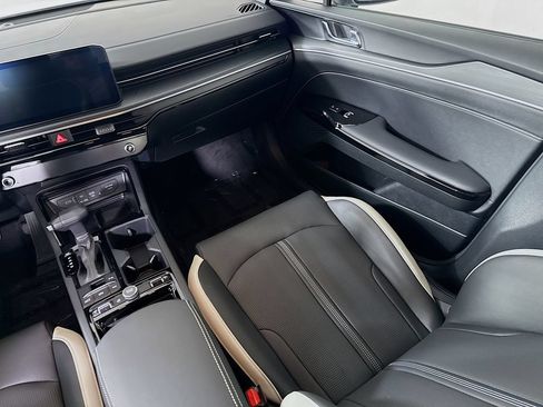 Certified 2025 Kia K5 GT-Line AWD/4WD image 27