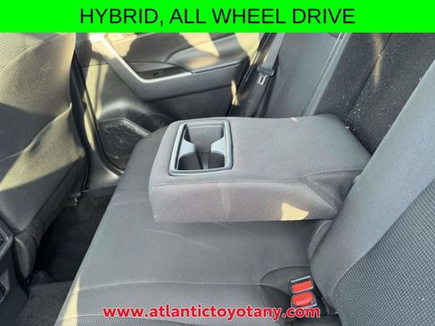 Certified 2025 Toyota RAV4 LE AWD/4WD image 19