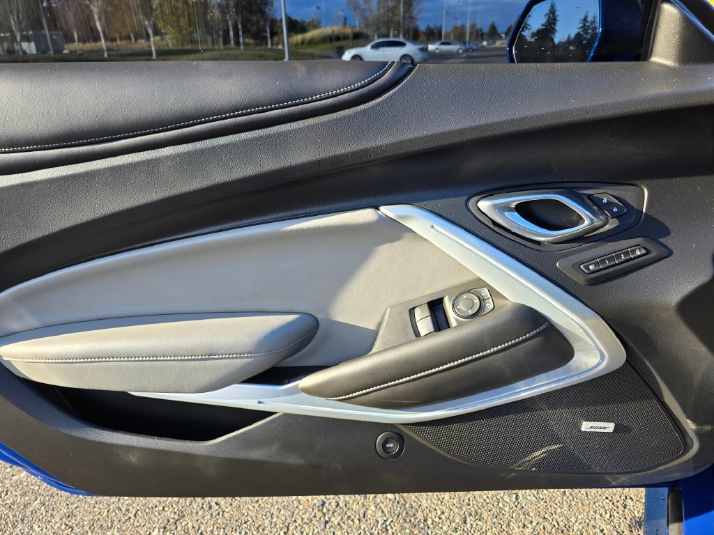 Used 2019 Chevrolet Camaro SS RWD image 12