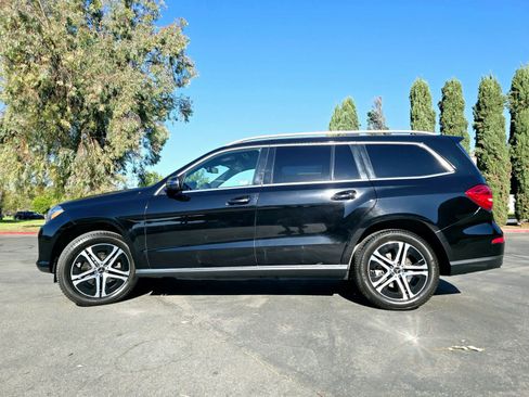 Used 2019 Mercedes-Benz GLS 450 4MATIC w/ Premium 1 Package image 8