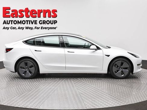 Used 2023 Tesla Model 3 Standard Range RWD image 4