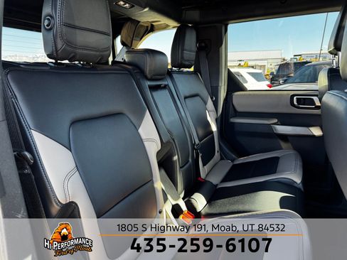 Used 2023 Ford Bronco Wildtrak image 35