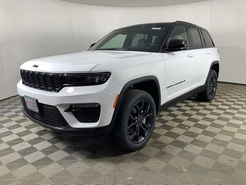 New 2025 Jeep Grand Cherokee Limited image 5