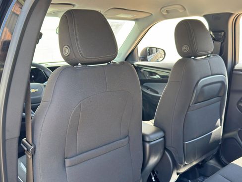Used 2026 Chevrolet TrailBlazer LS FWD image 31