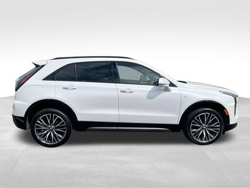 Used 2024 Cadillac XT4 Sport AWD/4WD image 11