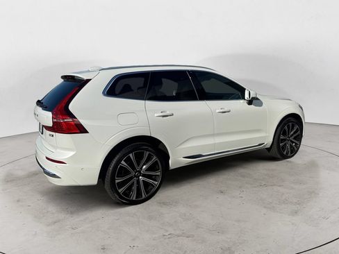 Certified 2023 Volvo XC60 B5 Ultimate AWD/4WD image 7