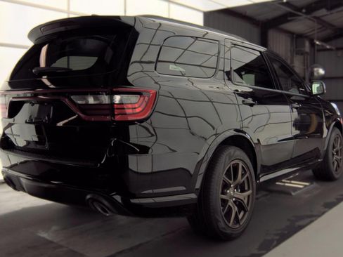 Used 2025 Dodge Durango R/T AWD/4WD image 3