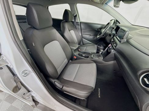 Used 2020 Hyundai Kona SEL FWD image 27