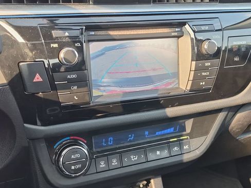 Used 2015 Toyota Corolla S FWD image 26