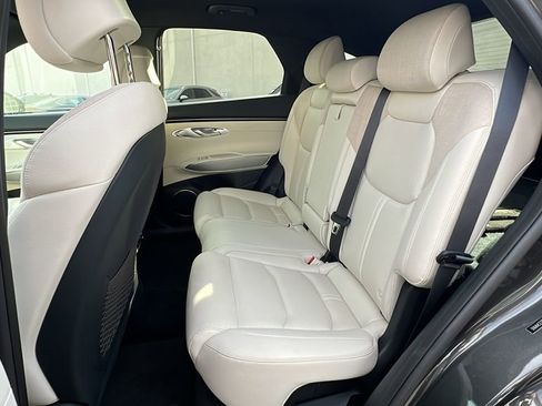 Used 2025 Genesis Electrified GV70 Advanced image 38