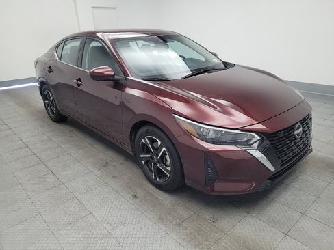 Used 2025 Nissan Sentra SV FWD image 13