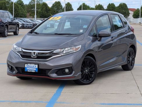 Used 2019 Honda Fit Sport image 2