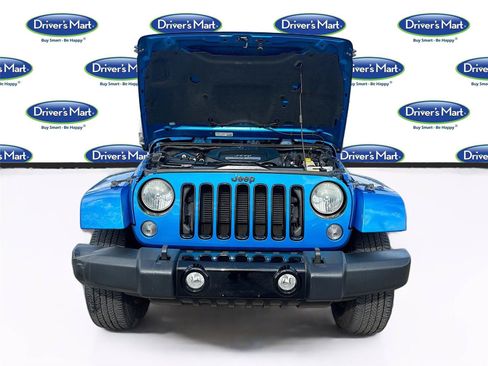 Used 2014 Jeep Wrangler Unlimited Sahara AWD/4WD image 29