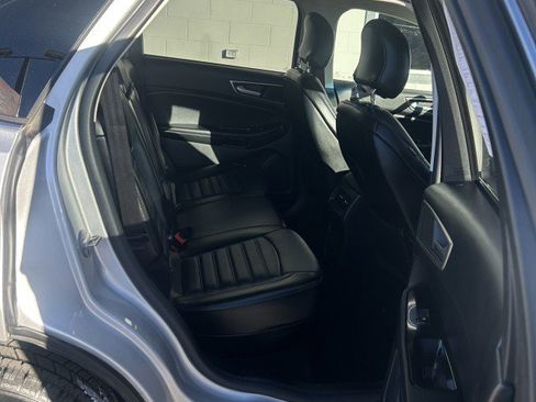Used 2016 Ford Edge SEL w/ Equipment Group 201A image 25