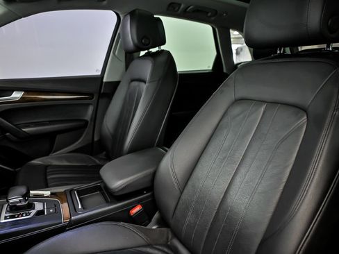 Used 2018 Audi Q5 2.0T Premium AWD/4WD image 14