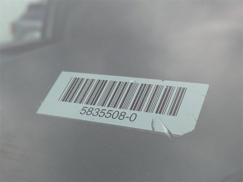 Used 2025 Toyota Tacoma TRD Off-Road image 30