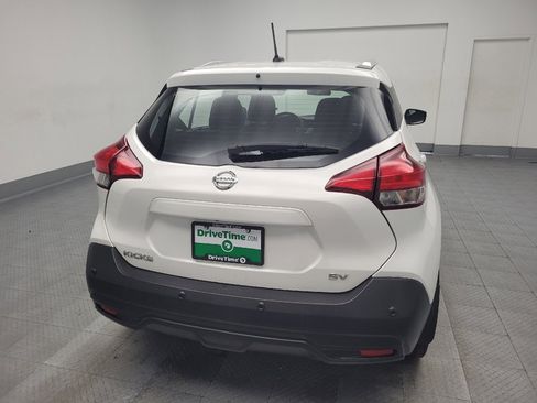 Used 2020 Nissan Kicks SV image 7
