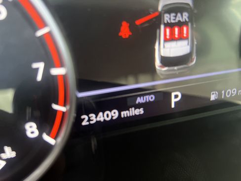 Used 2023 Nissan Rogue SV AWD/4WD image 4
