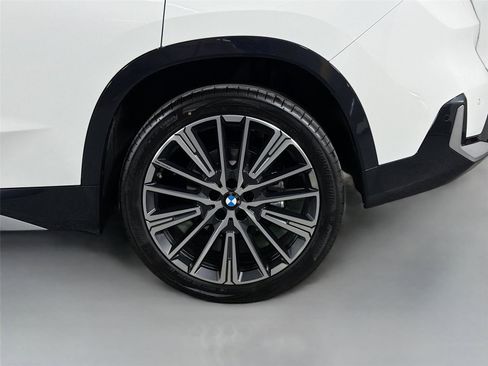 New 2026 BMW X1 xDrive28i w/ Technology Package AWD/4WD image 30