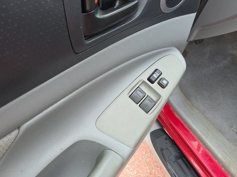Used 2005 Toyota Tacoma 4x4 Access Cab image 14
