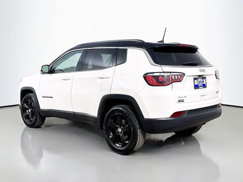 Used 2019 Jeep Compass Latitude w/ Popular Equipment Group AWD/4WD image 5