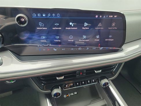 New 2026 Chevrolet Suburban RST image 7