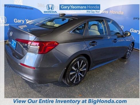Used 2024 Honda Civic EX image 7