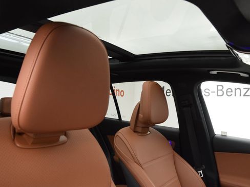 Certified 2025 Mercedes-Benz GLC 300 4MATIC image 18