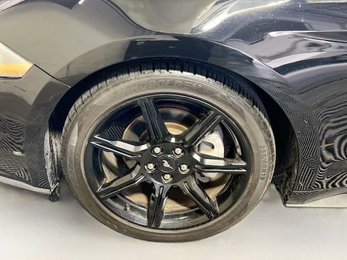 Used 2020 Ford Mustang Convertible w/ Equipment Group 101A image 13