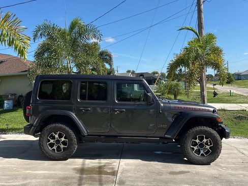 Used 2020 Jeep Wrangler Unlimited Rubicon AWD/4WD image 6