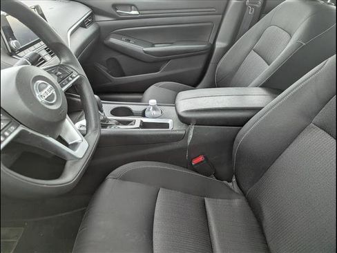 Used 2022 Nissan Altima 2.5 S image 8