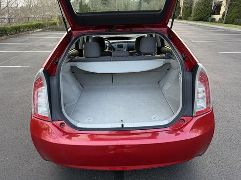 Used 2012 Toyota Prius Four image 7