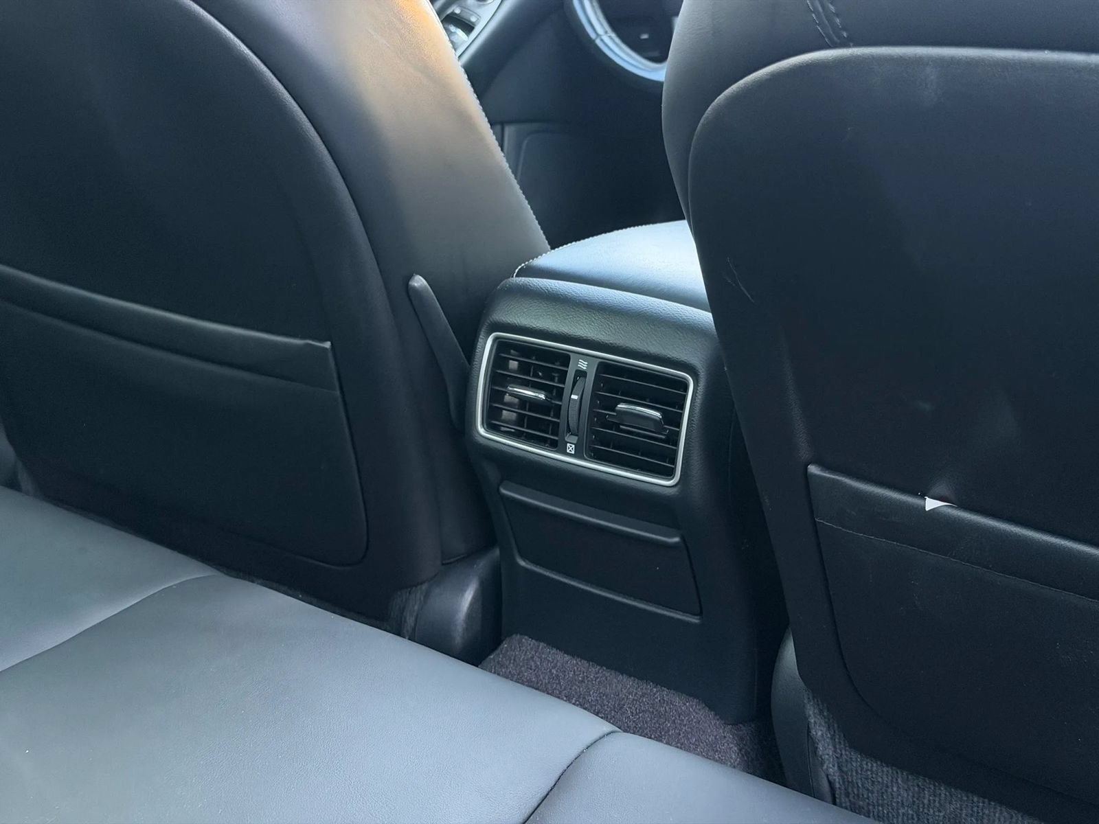 Used 2017 INFINITI Q50 Signature Edition RWD image 15