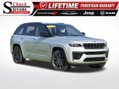 New 2026 Jeep Grand Cherokee Summit w/ Obsidian Package