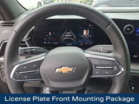 Used 2025 Chevrolet Tahoe Premier AWD/4WD image 4