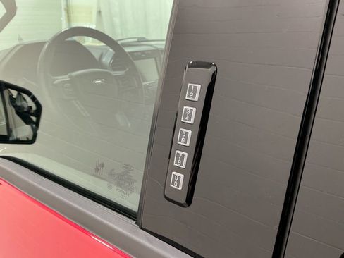 Used 2020 Ford F150 XLT w/ Equipment Group 302A Luxury image 10