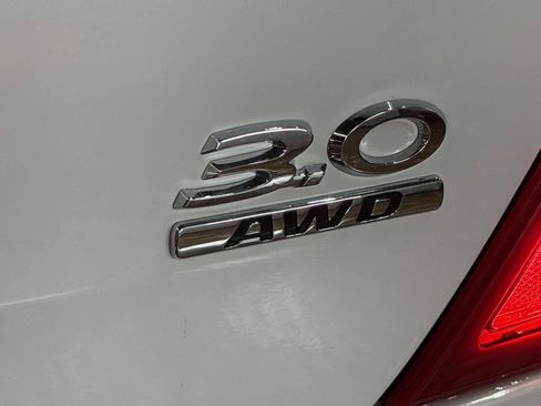 Used 2015 Jaguar XJ L Portfolio image 9