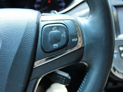 Used 2015 Toyota Avalon XLE Touring FWD image 21