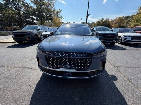 New 2026 Lincoln Nautilus Reserve image 2