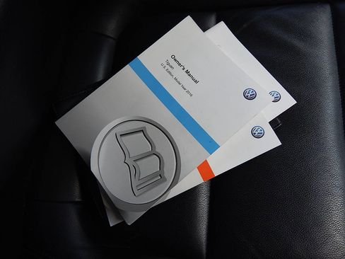 Used 2016 Volkswagen Tiguan SEL image 33