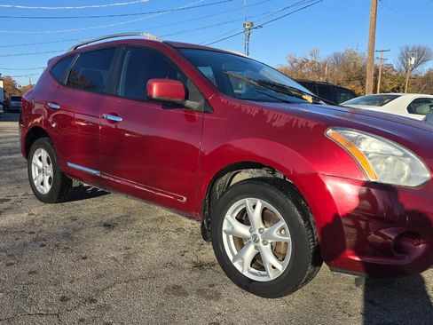 Used 2011 Nissan Rogue SV image 5