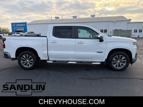 Certified 2021 Chevrolet Silverado 1500 LT w/ Texas Edition Plus RWD image 2