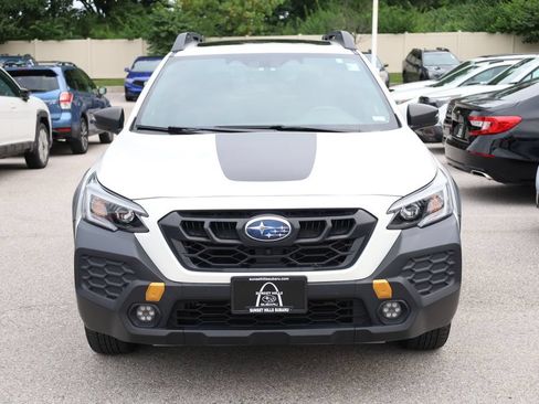 Certified 2024 Subaru Outback Wilderness AWD/4WD image 3