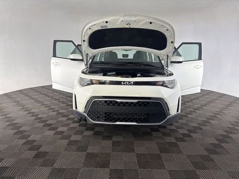 Certified 2024 Kia Soul S image 12