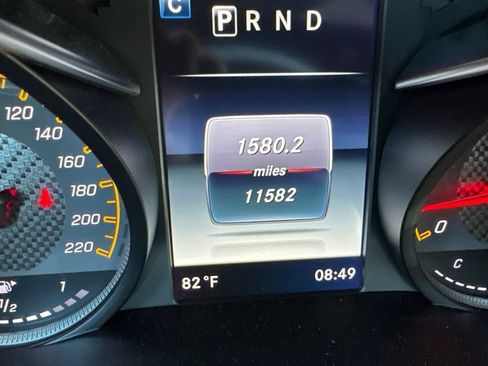 Used 2018 Mercedes-Benz AMG GT C image 9